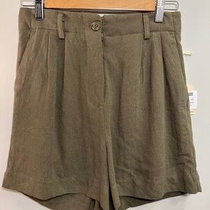 NWT! Black Tape Dress Shorts